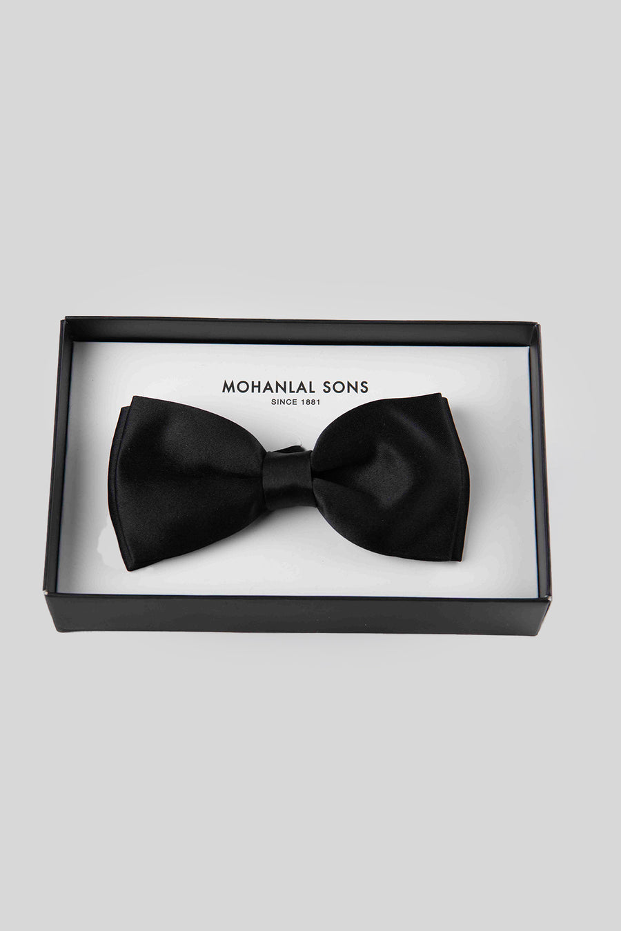 MLS Black Solid Bow Tie