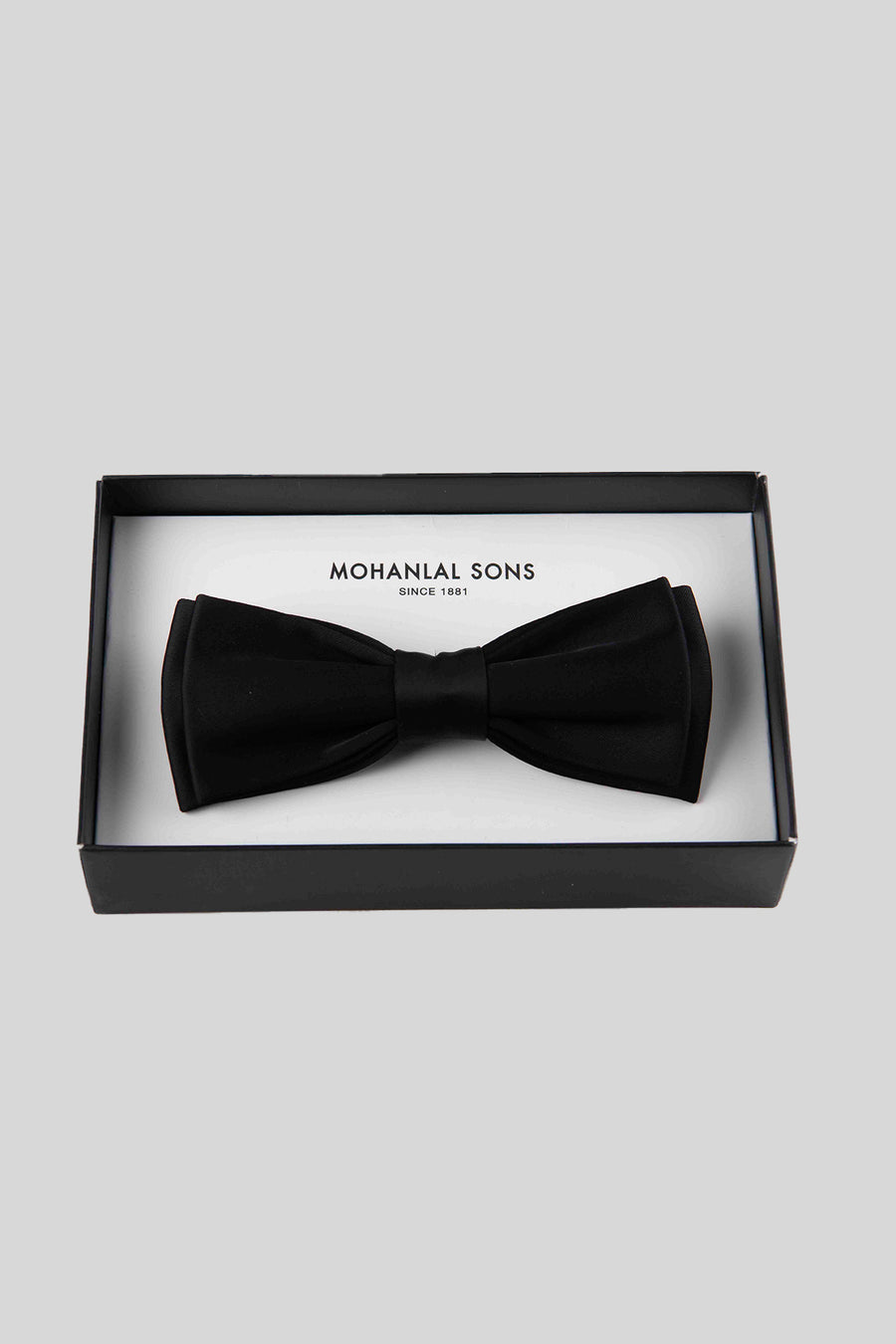 MLS Black Solid Bow Tie